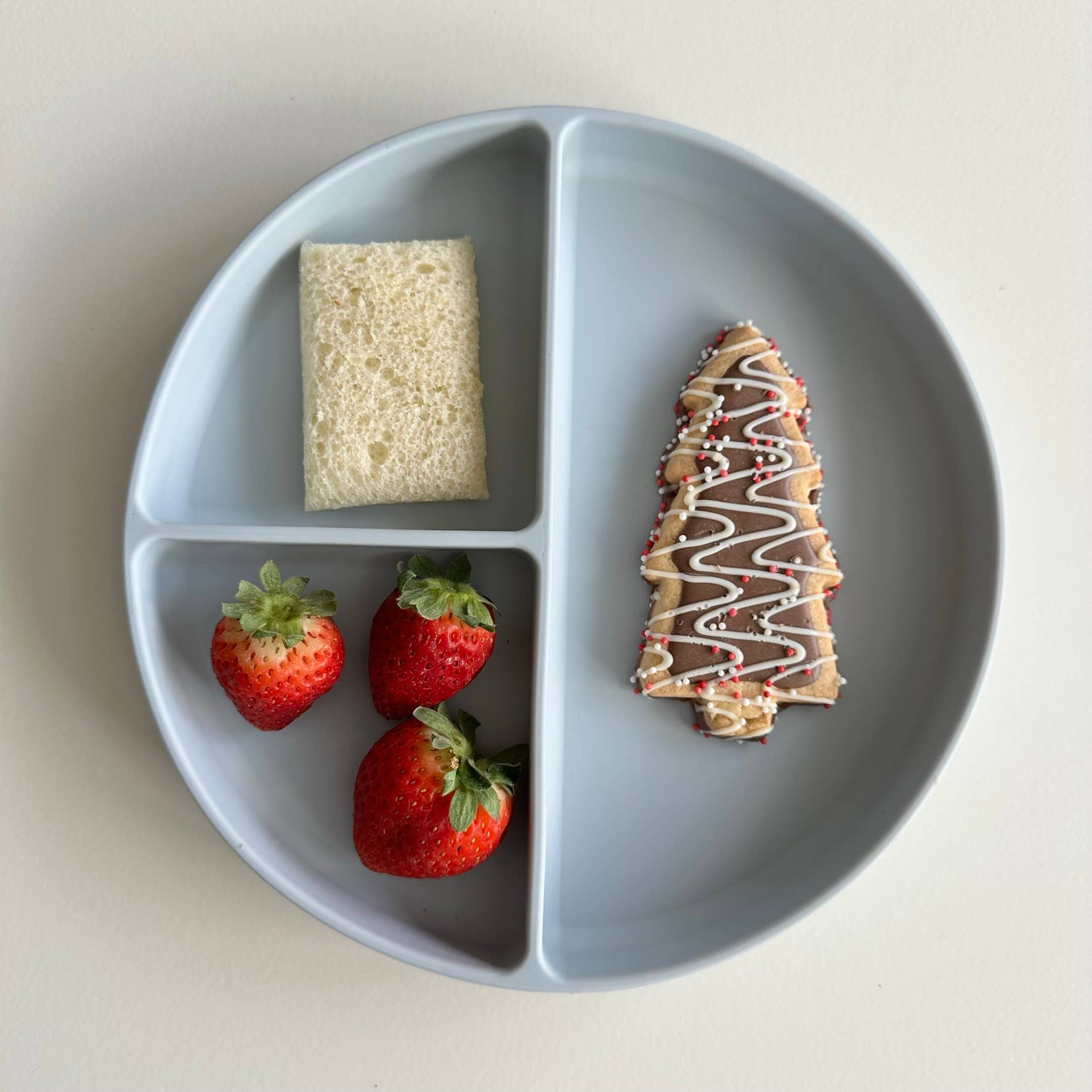 Ali+Oli - Baby Plate with Suction and  Divided Portions (Sky)