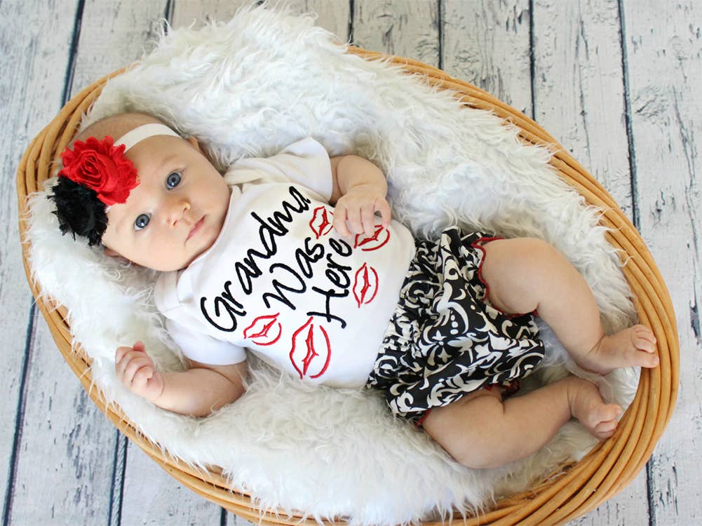 Fennco Styles - Grandma was Here Baby Romper, Bloomers, Headband 3pcs: 3-6m