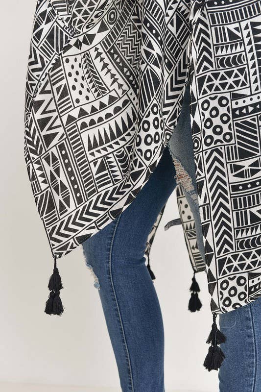 Love and Repeat - TRIBAL PATTERN PRINT TASSELED OPEN FRONT KIMONO: MULTI
