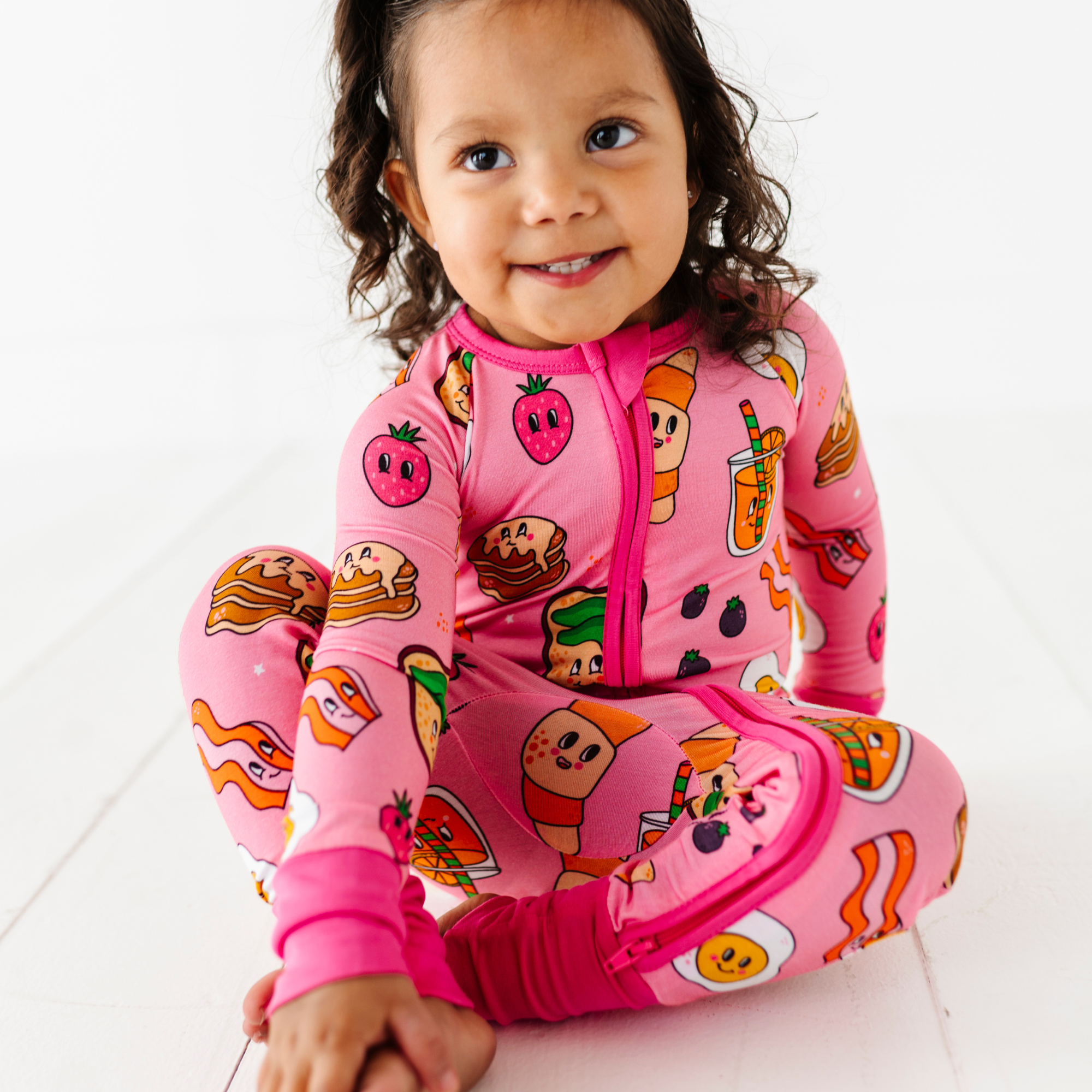 Kiki + Lulu - Pink Breakfast Convertible Footie: 18-24m