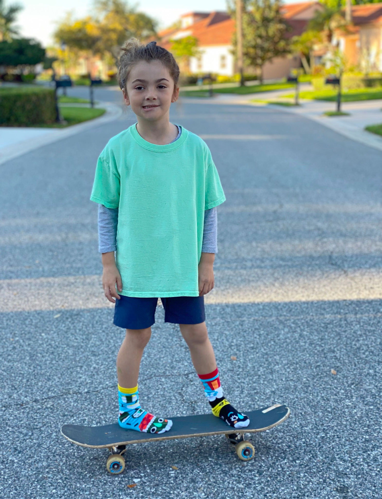 Pals Socks - Sushi & Soy Sauce Mismatched Food Grippy Kids Socks: Ages 4-8