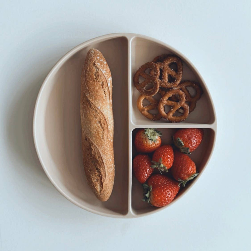 Ali+Oli - Baby Plate with Suction and  Divided Portions (Oatmeal)