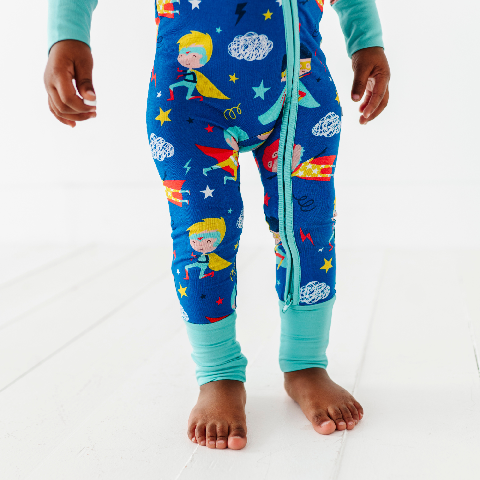 Kiki + Lulu - Cozy & Courageous Superhero Convertible Footie: 12-18m