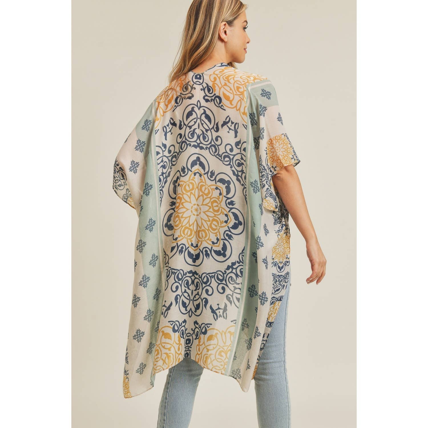 Love and Repeat - BOHEMIAN PATTERN KIMONO: LIME