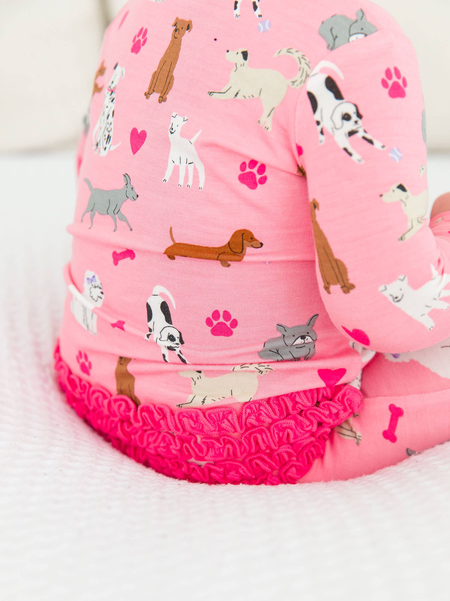 RuffleButts + RuggedButts - SoftSnooze™ Baby Girls Bamboo Viscose Pink Puppy Playtime Footed Ruffle One Piece Pajama
: Pink / 18-24m