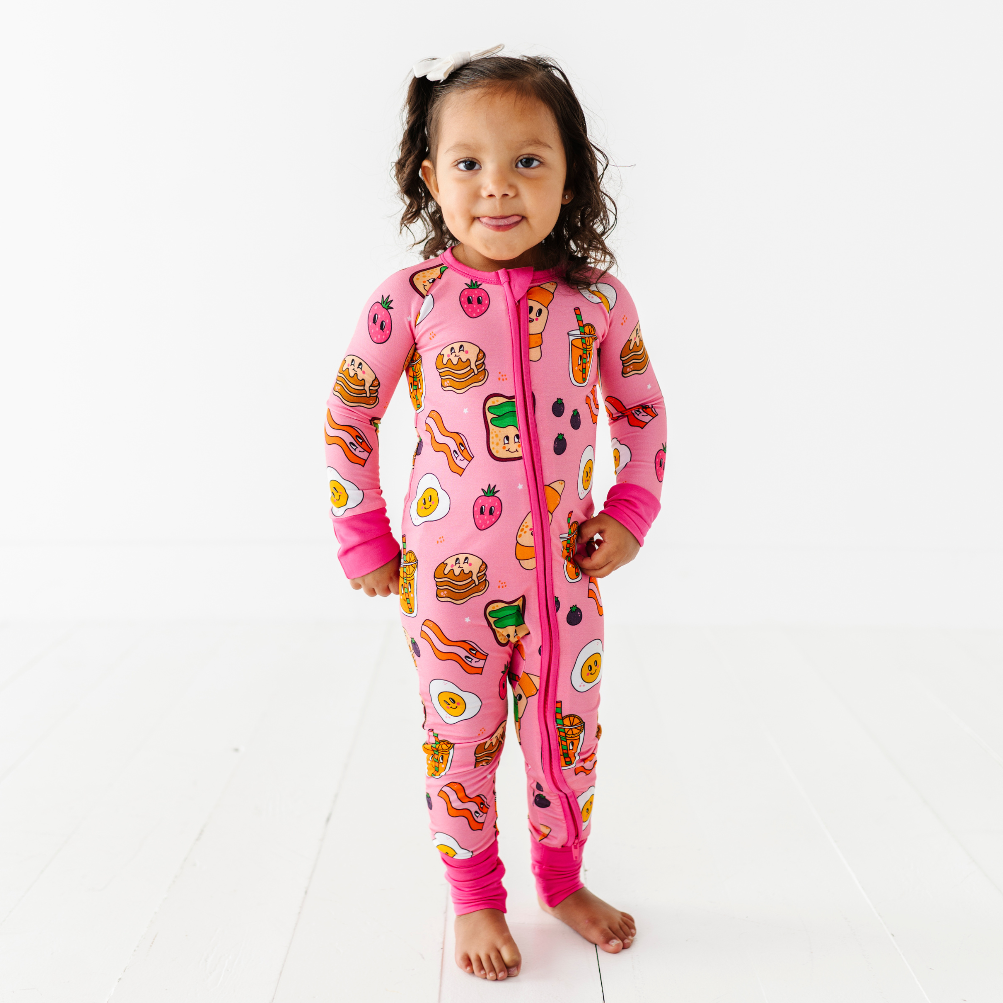 Kiki + Lulu - Pink Breakfast Convertible Footie: 18-24m