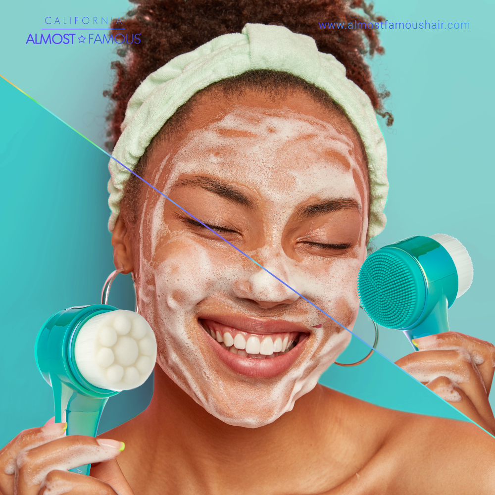 Almost Famous - "Cleanse It" 2in1 Exfoliator Brush: Turquoise