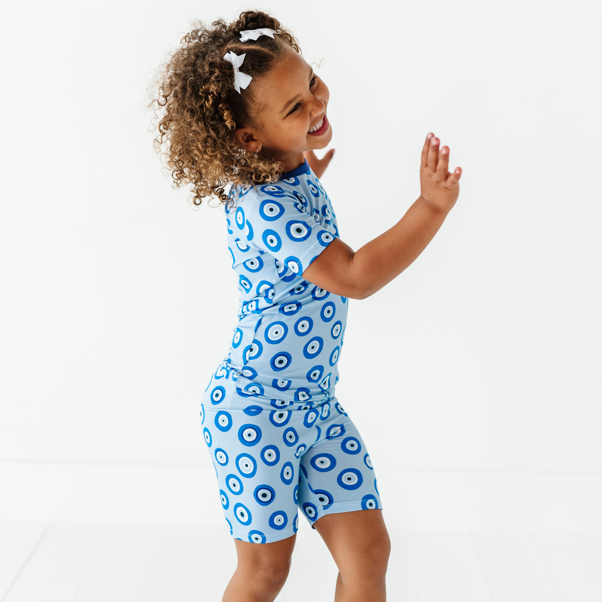 Kiki + Lulu - Mamma Mia! Here, I Go Again Toddler/Big Kid Pajamas- Short Sleeve and Shorts: 5/6T