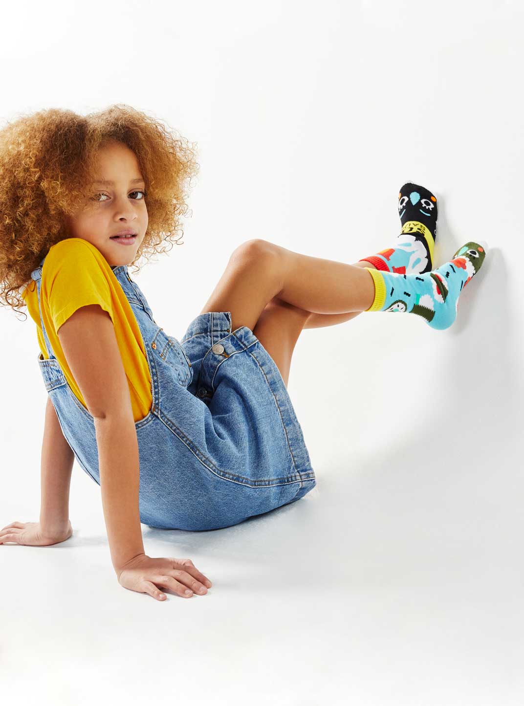 Pals Socks - Sushi & Soy Sauce Mismatched Food Grippy Kids Socks: Ages 4-8