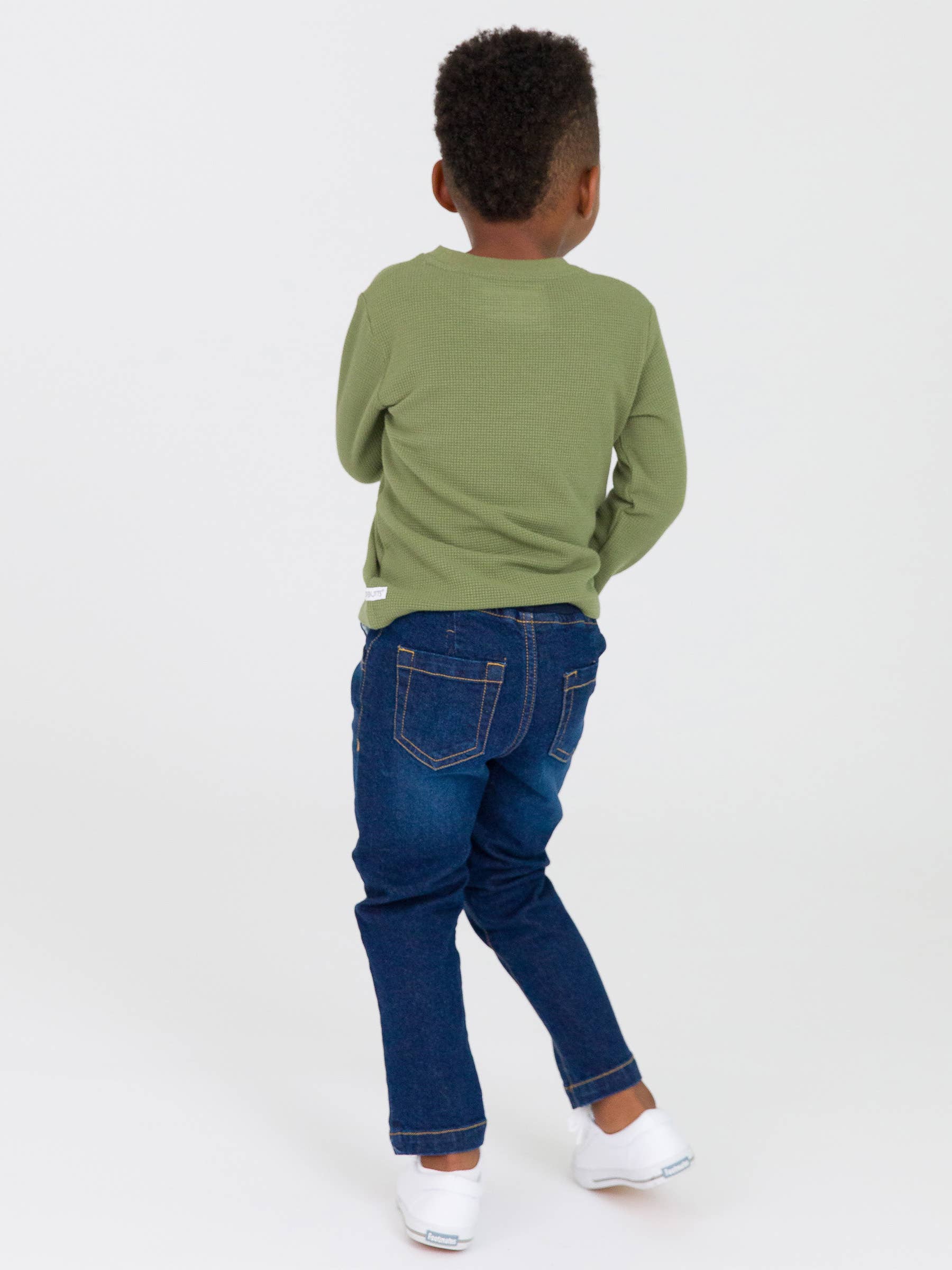 RuffleButts + RuggedButts - Boys Medium Wash Stretch Denim Pull-on Jeans
: 3T