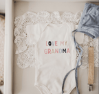 Finn + Emma - Baby graphic organic bodysuit | love my grandma: 0-3M
