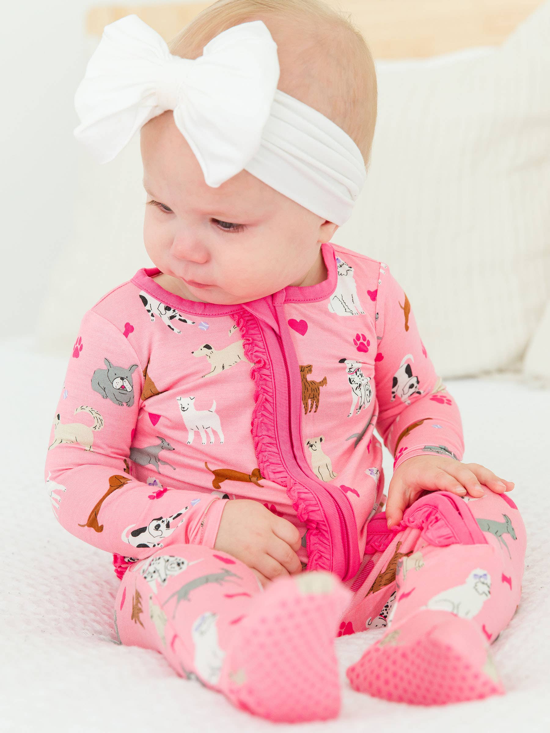 RuffleButts + RuggedButts - SoftSnooze™ Baby Girls Bamboo Viscose Pink Puppy Playtime Footed Ruffle One Piece Pajama
: Pink / 0-3m