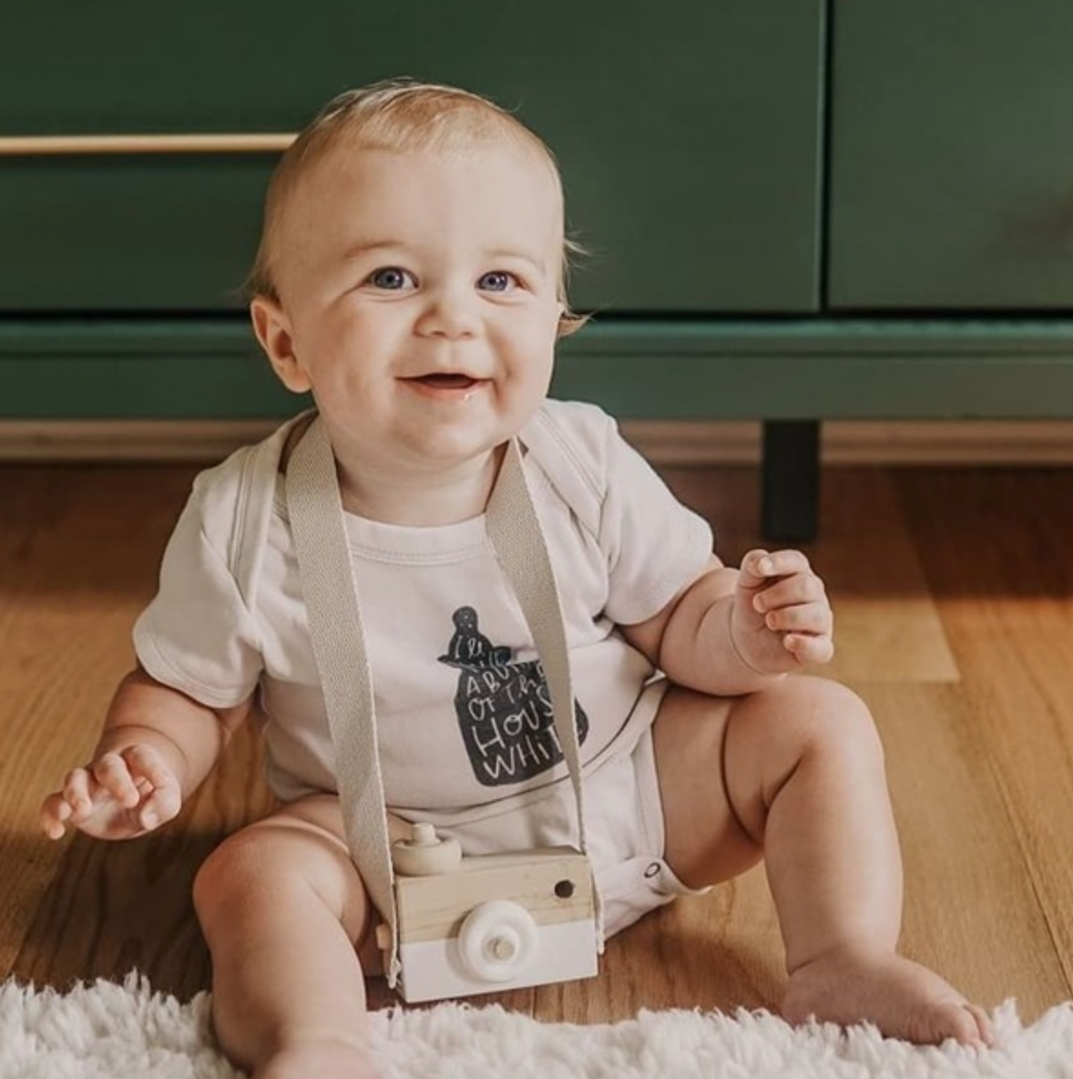 Finn + Emma - Baby graphic organic bodysuit | I'll have a Bottle of the House White: 6-9m